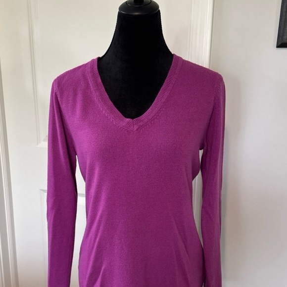 Basic Editions Women's Long Sleeve V-Neck Top - Fuchsia - Picture 1 of 8